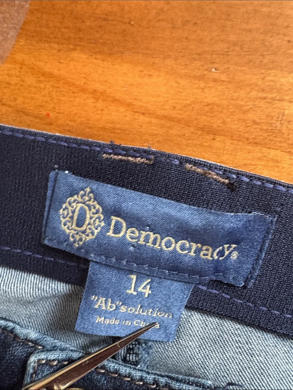 Democracy AbSolution Straight Jeans Size 14